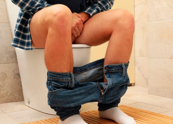 china3 Chavalo travieso se metió un termómetro en el pene y termina en el Hospital