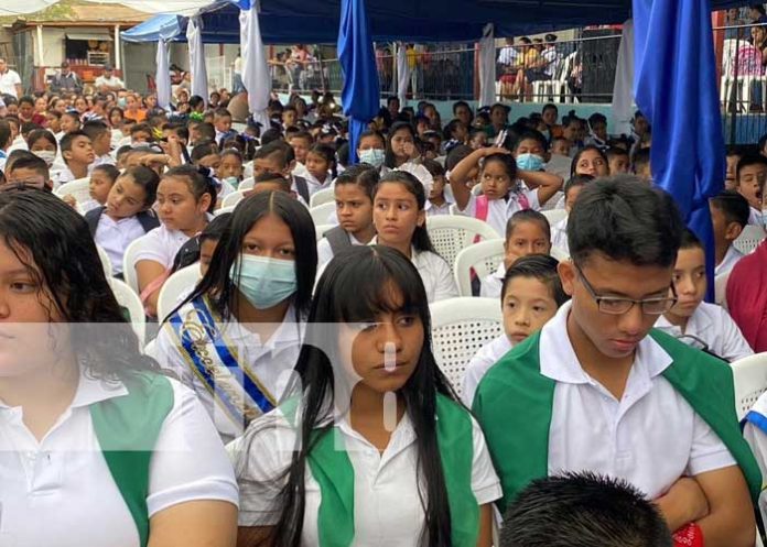 clase-ju-2 Foto: Regreso a clases con estudiantes de Juigalpa y Granada / TN8