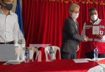 Gobierno de Japón entrega ambulancia a Cruz Roja Filial Granada Gobierno de Japón entrega ambulancia a Cruz Roja Filial Granada