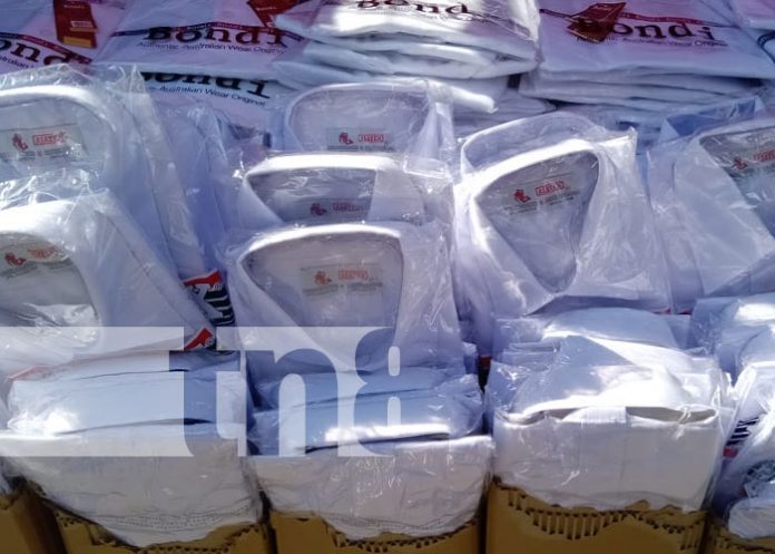 Comerciantes de Managua reportan gran demanda en útiles escolares