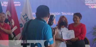 Foto: Reconocimiento a personas con discapacidad que finalizaron cursos de INATEC / TN8