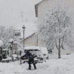 Alerta roja en España por un fuerte temporal de nieve, lluvia y vientos Alerta roja en España por un fuerte temporal de nieve, lluvia y vientos