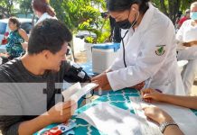 Pobladores del barrio El Recreo, en Managua, reciben consultas médicas gratis Foto: Barrio Bóer Norte en Managua, recibe atención médica / TN8