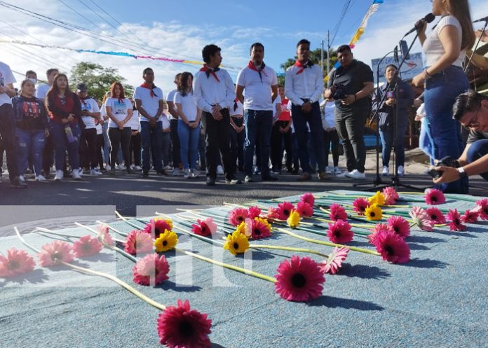 ¡Que se Rinda Tu Madre! Juventud Nicaragüense continúa legado de Leonel Rugama