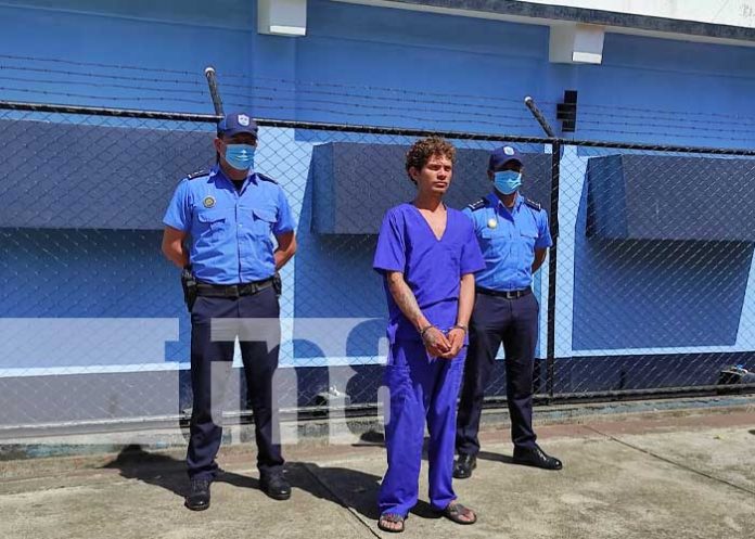 Foto: Presentan al autor de un homicidio en Managua / TN8