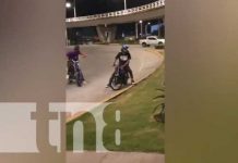 VIDEO: «Estamos hartos», reacción a motorizados de carreras ilegales en el 7 Sur Foto: Causan caos las carreras ilegales en el 7 Sur, Managua / TN8