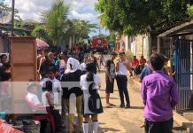 Madre soltera pierde sus enseres por voraz incendio en Managua Foto: Voraz incendio arrasa con parte de una vivienda en Managua / TN8