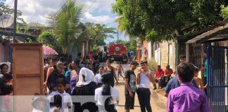 Foto: Voraz incendio arrasa con parte de una vivienda en Managua / TN8