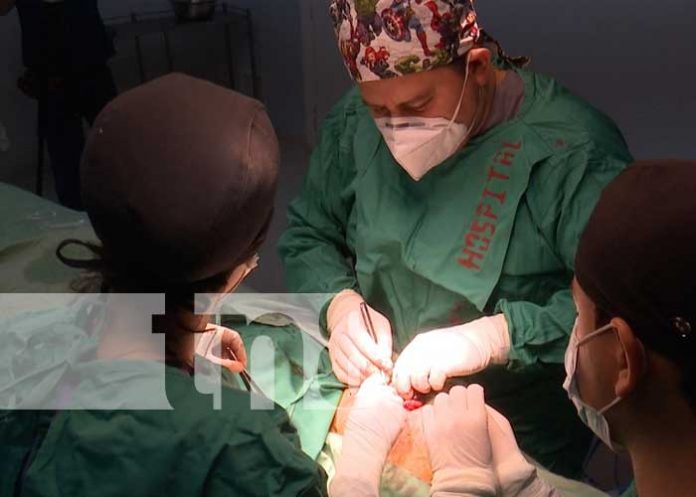 Foto: Jornada de cirugías oncológicas y de laparoscopia en el Hospital Manolo Morales / TN8