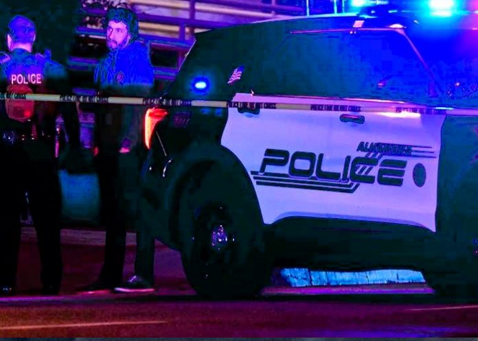 Tiroteo en Los Ángeles dejó tres fallecidos y cuatro heridos