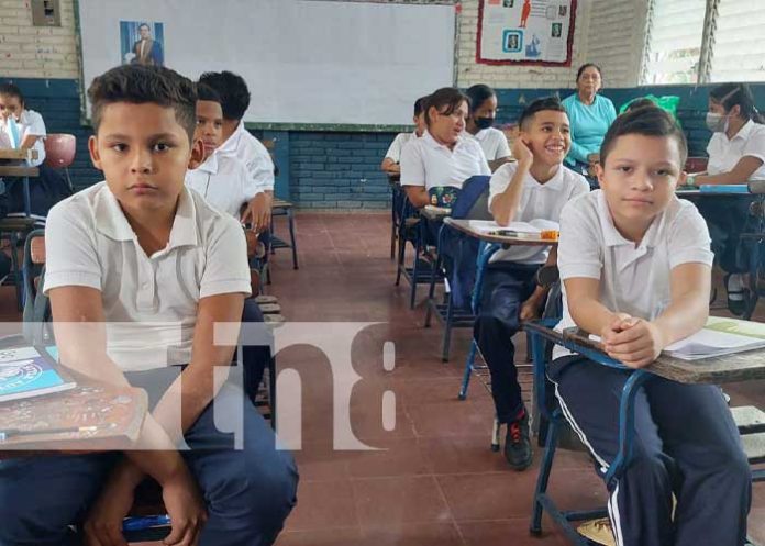 Foto: Retorno a clases en Madriz y Chinandega / TN8
