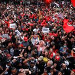 Salen a las calles de Madrid para condenar actos de vandalismo en Brasil Salen a las calles de Madrid para condenar actos de vandalismo en Brasil