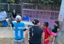 Foto: Consulta gratuita de salud en el sector de Acahualinca, Managua / TN8