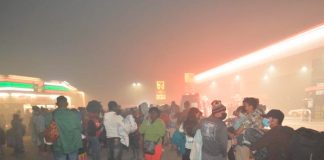 Más de 3 mil migrantes evacuados y 70 intoxicados tras un incendio en México