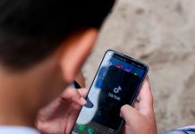 Alumnos de secundaria en México intoxicados por reto viral en TikTok Alumnos de secundaria en México intoxicados por reto viral en TikTok