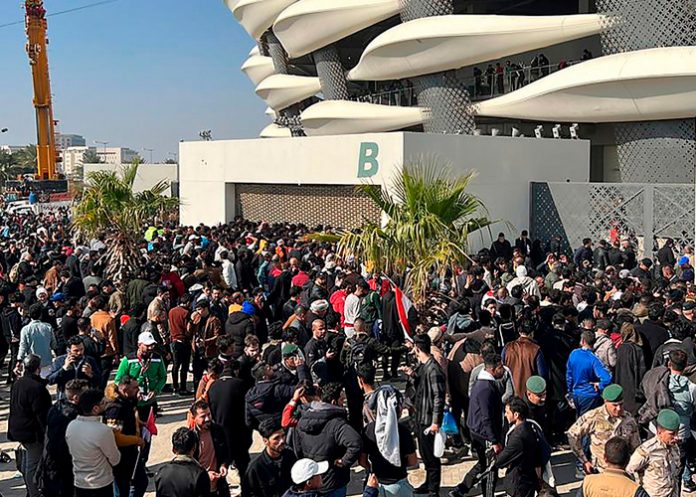 mundo4 Dos hinchas mueren tras una estampida cerca de un estadio en Irak