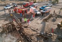 40 personas mueren calcinadas en trágico accidente de autobús en Pakistán