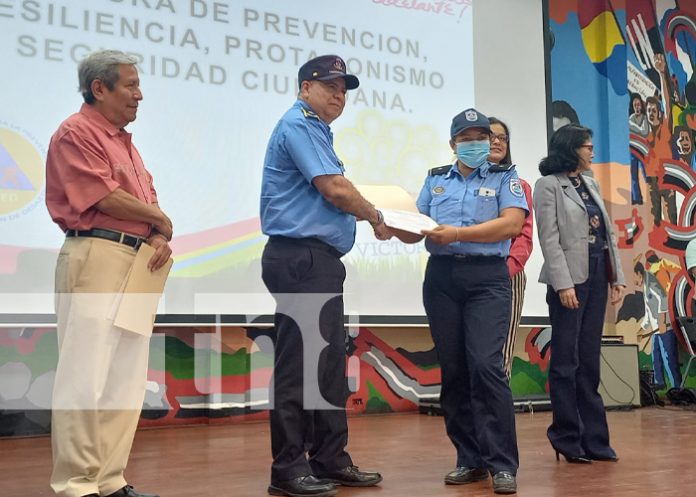 Jefes de Sectores de la Policía Nacional finalizan diplomado de seguridad ciudadana