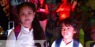 Foto: Noches de compras de artículos escolares en Masaya / TN8