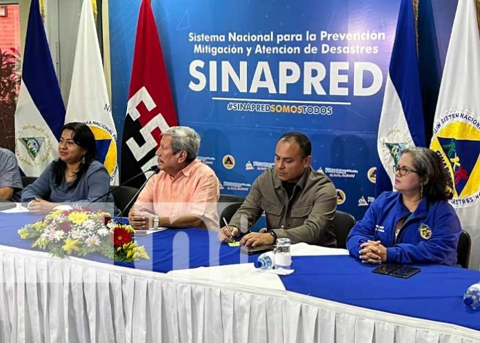 Foto: Autoridades de SINAPRED en conferencia de prensa en Nicaragua / TN8