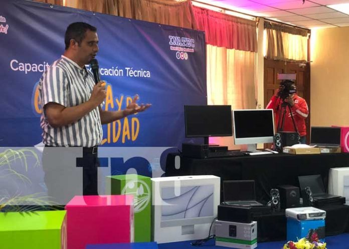 Foto: Equipamientos tecnológicos para centros del INATEC en Nicaragua / TN8