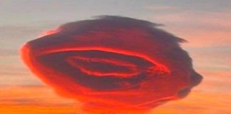 Extraña nube en el cielo de Turquía causa pánico ¿es el fin del mundo?