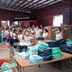Foto: Empaques de paquetes escolares para distribuirse en colegios de Nicaragua / TN8
