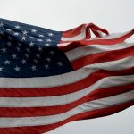 Fabrizio Casari: EE.UU., La caída de los dioses”.