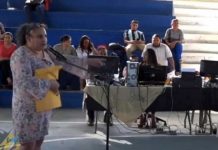 Maestra queda en ridículo al pedirle que hable en inglés: “I am diploma” Maestra queda en ridículo al pedirle que hable en inglés: “I am diploma”