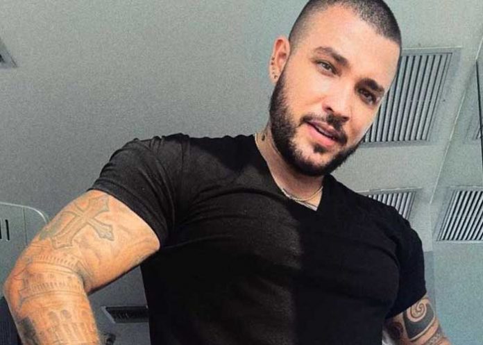 Jessi Uribe es blanco de críticas por el “arreglito” que se realizó