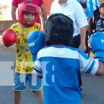 Foto: ¡Lo dan todo en el ring!, velada boxística en el barrio Jonathan González / TN8