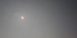 Captan en video cómo un asteroide toma fuego al entrar en la atmósfera