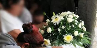 Informa a su jefe la muerte de un familiar y recibe una polémica respuesta