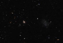 Hubble muestra interesantes imágenes de una galaxia escurridiza