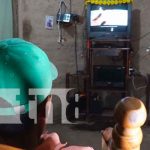 Más familias de la Comunidad Los Cerritos, cuentan con la luz eléctrica en Estelí