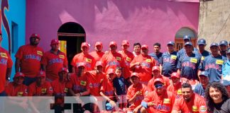 Peloteros de Boaco, reciben nuevos uniformes de parte de las Autoridades