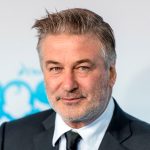Rebajan cargos de homicidio involuntario contra Alec Baldwin Rebajan cargos de homicidio involuntario contra Alec Baldwin