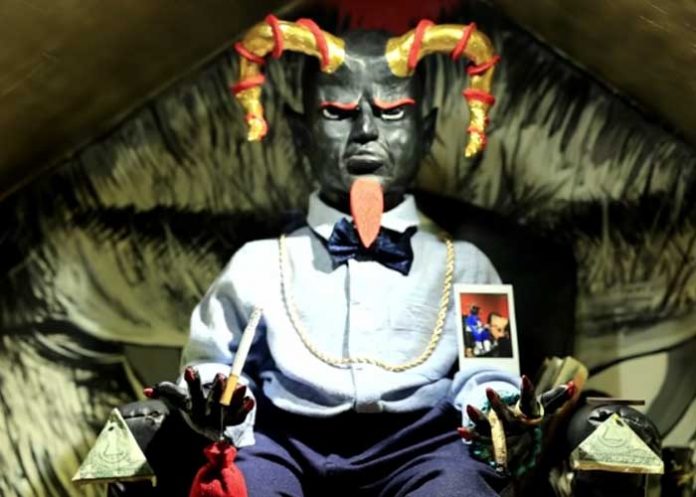 “Ventas de almas” y tatuajes: Culto al “Angelito Negro” que se viraliza en Tepito