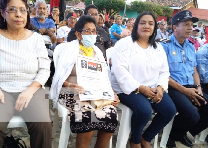 La toma de Granada: 45 años de valentía, heroísmo y dignidad