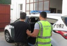 Detienen a un hombre por secuestrar a su jefe en venganza por ser despedido Detienen a un hombre por secuestrar a su jefe en venganza por ser despedido