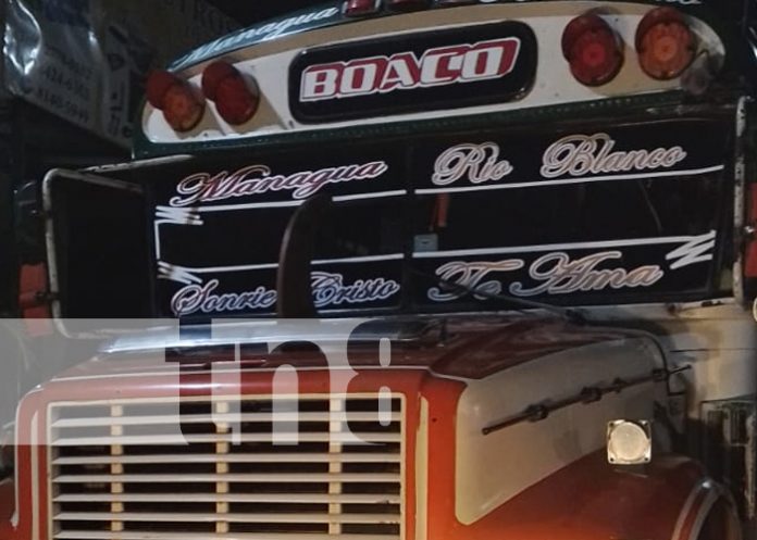 Foto: Triple colisión en el sector del Mecate en Río Blanco / TN8