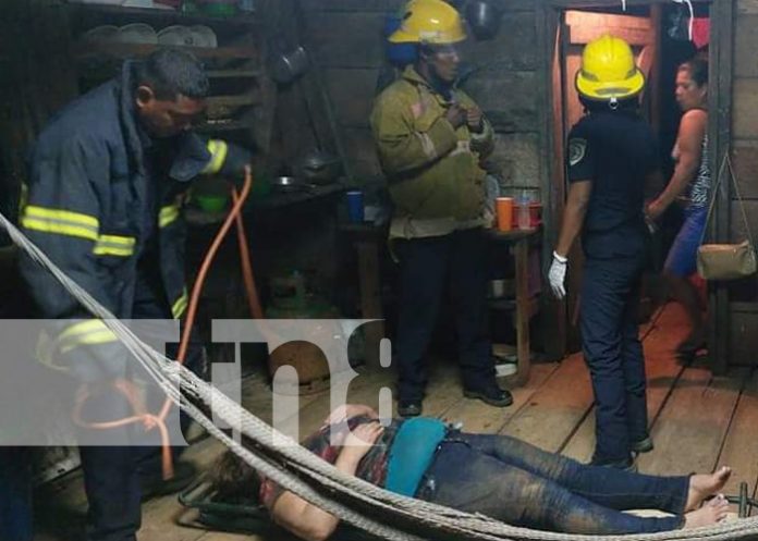 Foto: Una mujer cae a un poso y un motociclista ebrio en accidente en Bilwi / TN8