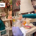 “No la inviten”: mujer se llevó los caramelos de una boda en cajas “No la inviten”: mujer se llevó los caramelos de una boda en cajas