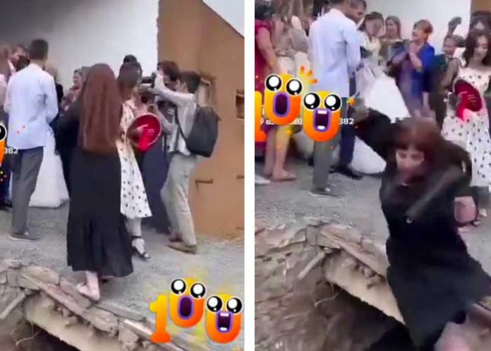Mujer termina cayendo a un río en plena boda