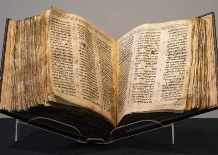 27 La Biblia Hebrea más antigua irá a subasta