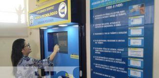 Foto: Policía Nacional inauguró un kiosco tecnológico en Los Brasiles, Mateares / TN8