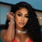 Yailin «La Más Viral» enciende las redes sociales con un sensual disfraz Yailin "La Más Viral" enciende las redes sociales con un sensual disfraz