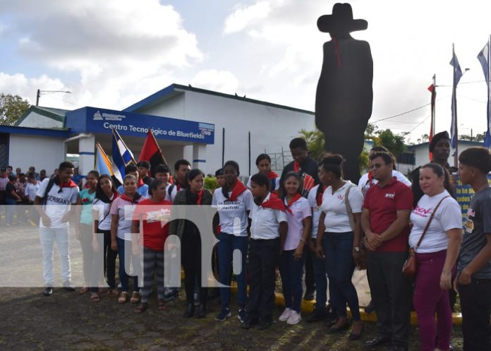 Foto: Con varias actividades Bluefields rindió homenaje al General Sandino / TN8