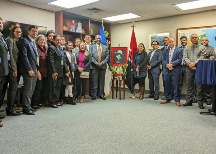 3 En Nueva York se conmemoró la Inmortalidad de nuestro General de Mujeres y Hombres