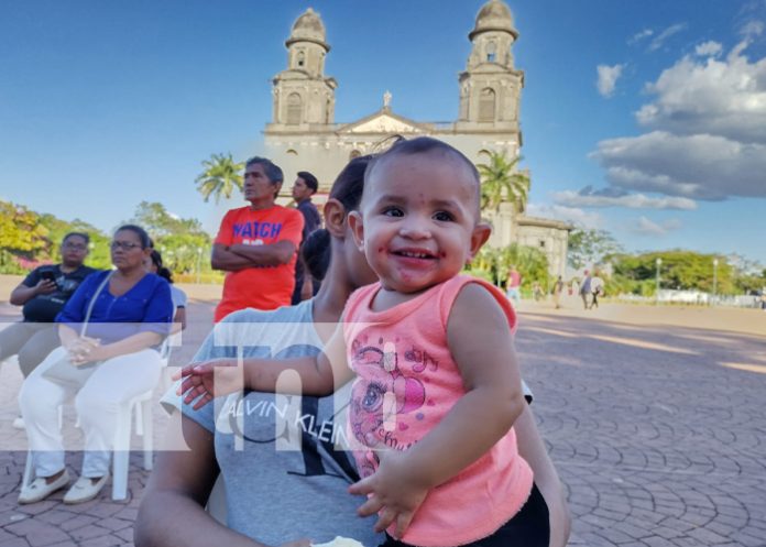 3 Foto: Todos los domingos celebran a los mimados del hogar en la Plaza de la Revolución, en Managua / TN8